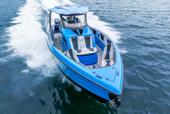 Concept 3600 Open Deck centre console, photo 1
