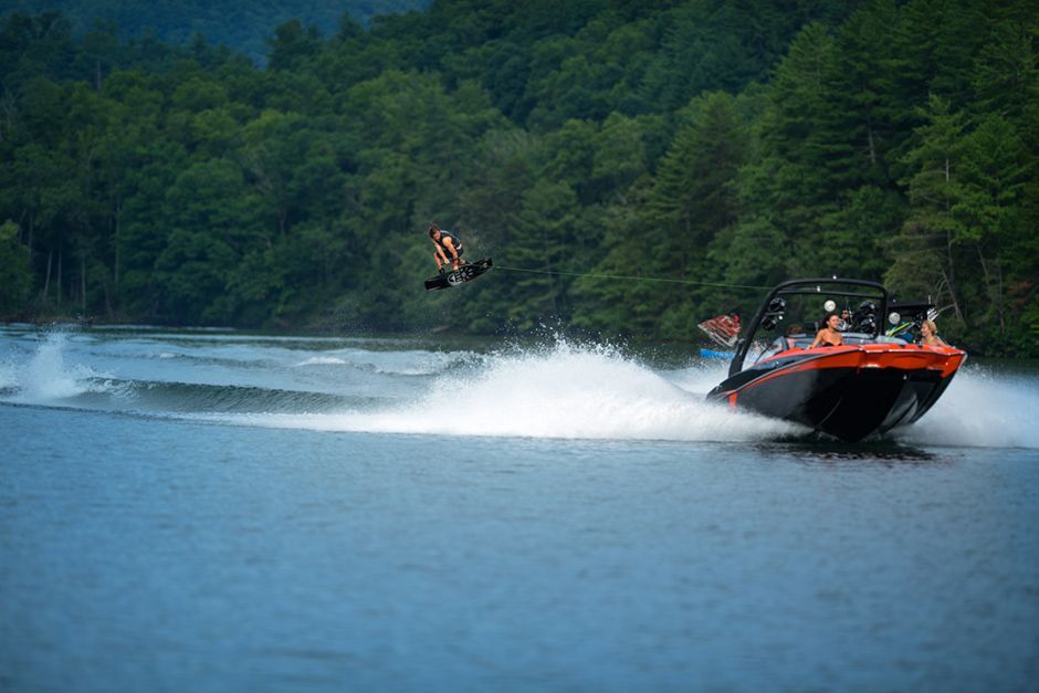 2018 Malibu Boats Wakesetter 22 MXZ