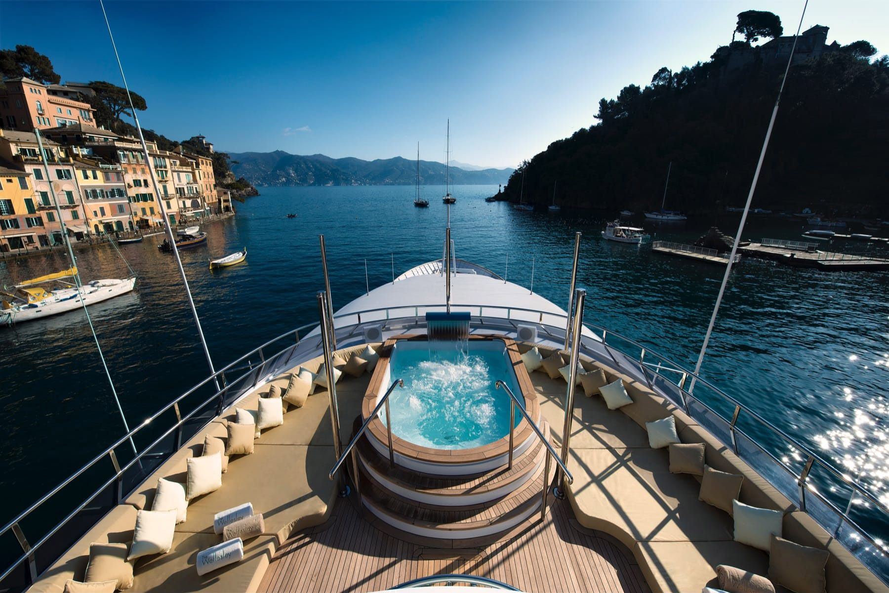 1993 Oceanco The Wellesley 