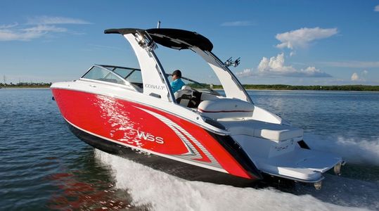 2015 Cobalt Boats R5