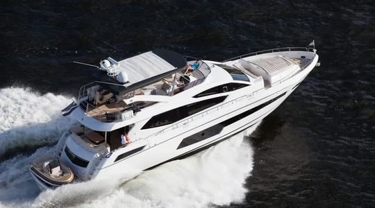 2018 Sunseeker 75 Yacht