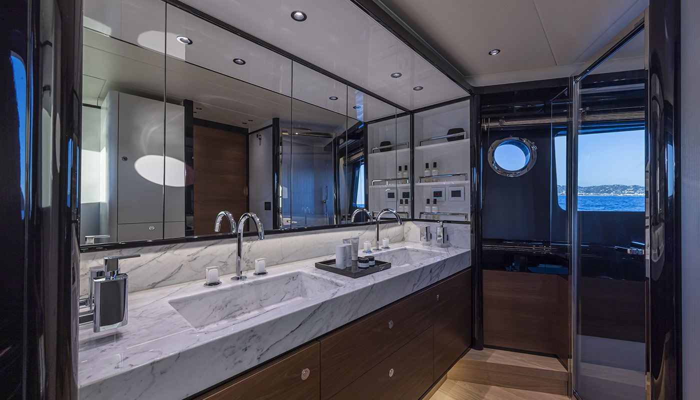 2022 Absolute Yachts Navetta 75