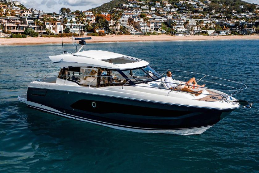 2020 Prestige Yachts 420 S