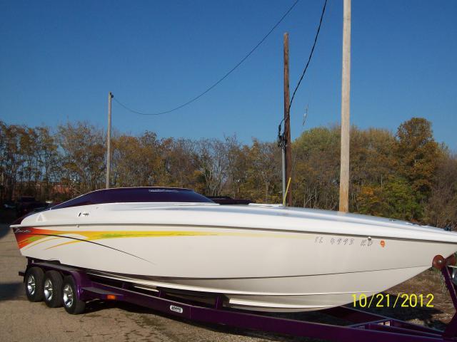 2003 Sunsation Powerboats 32 Dominator