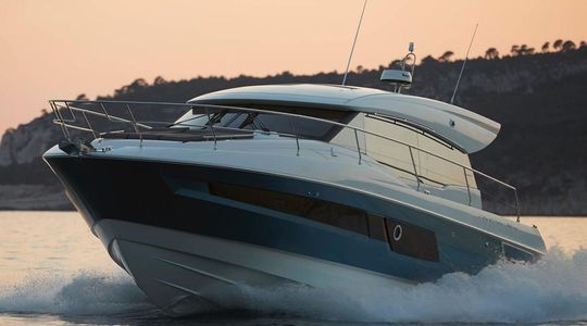 2021 Prestige Yachts 460 S