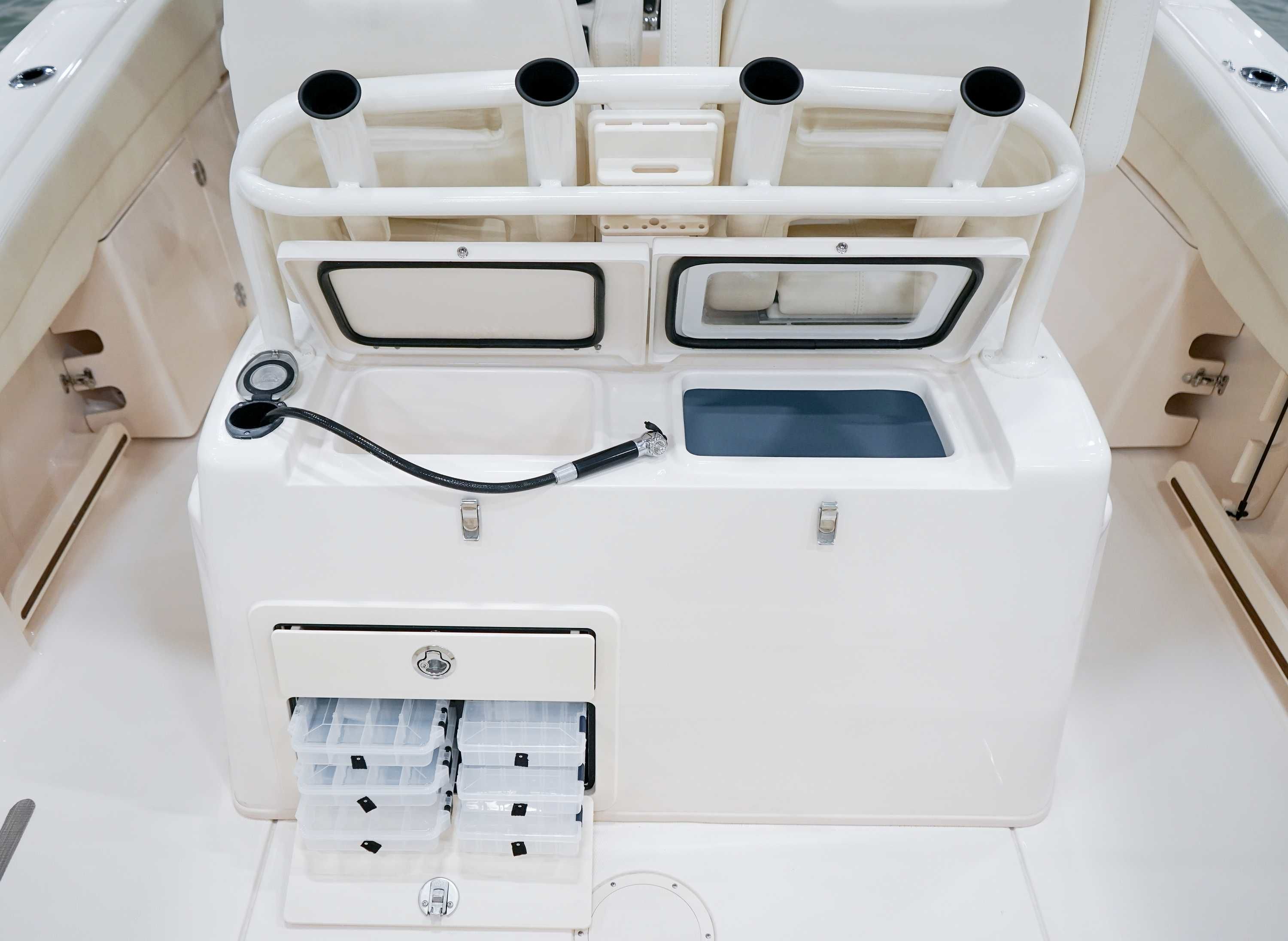 2022 Grady-White Canyon 271