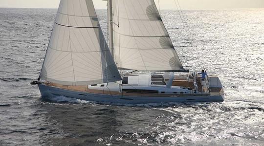 2014 Beneteau Oceanis 58