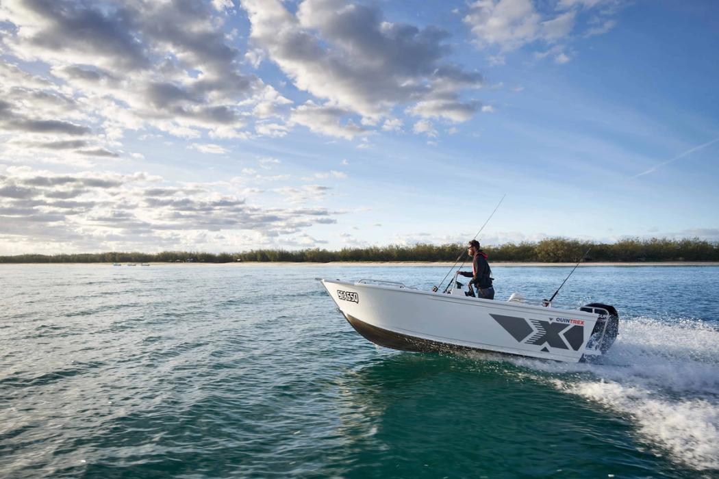 2023 Quintrex 530 Renegade Side Console
