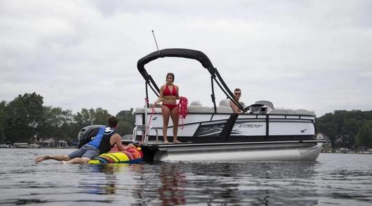 2021 Starcraft Marine SLS 1