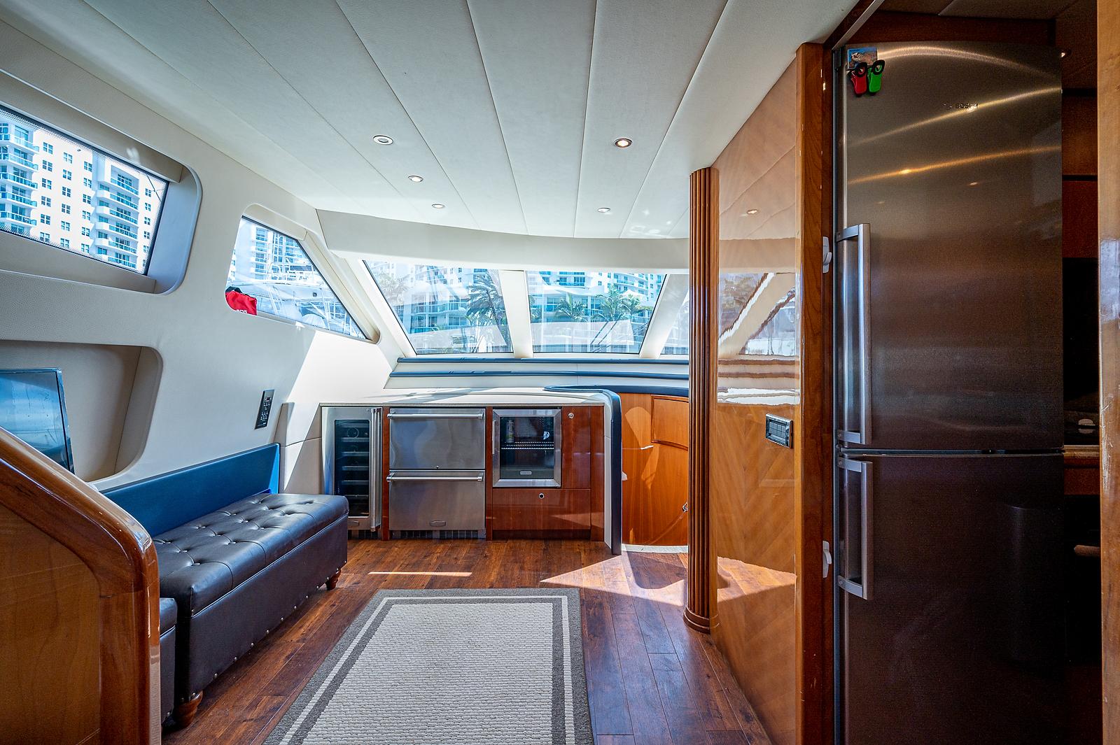 2000 Azimut Yachts 70 Sea Jet