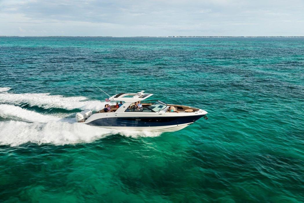 2023 Sea Ray SLX 400 Outboard