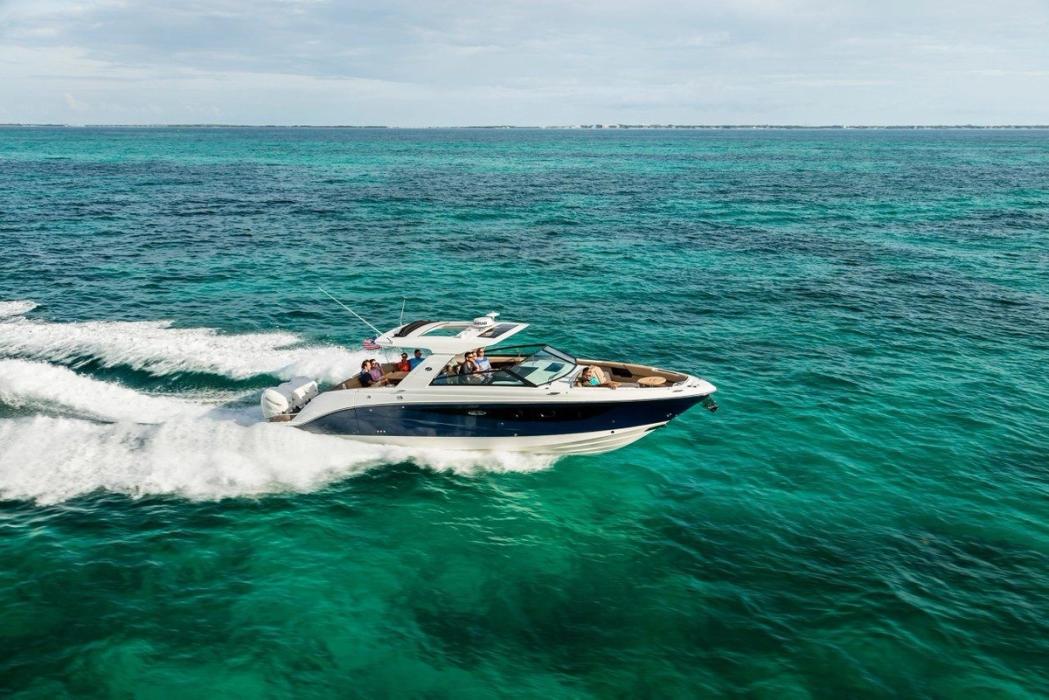 2023 Sea Ray SLX 400 Outboard