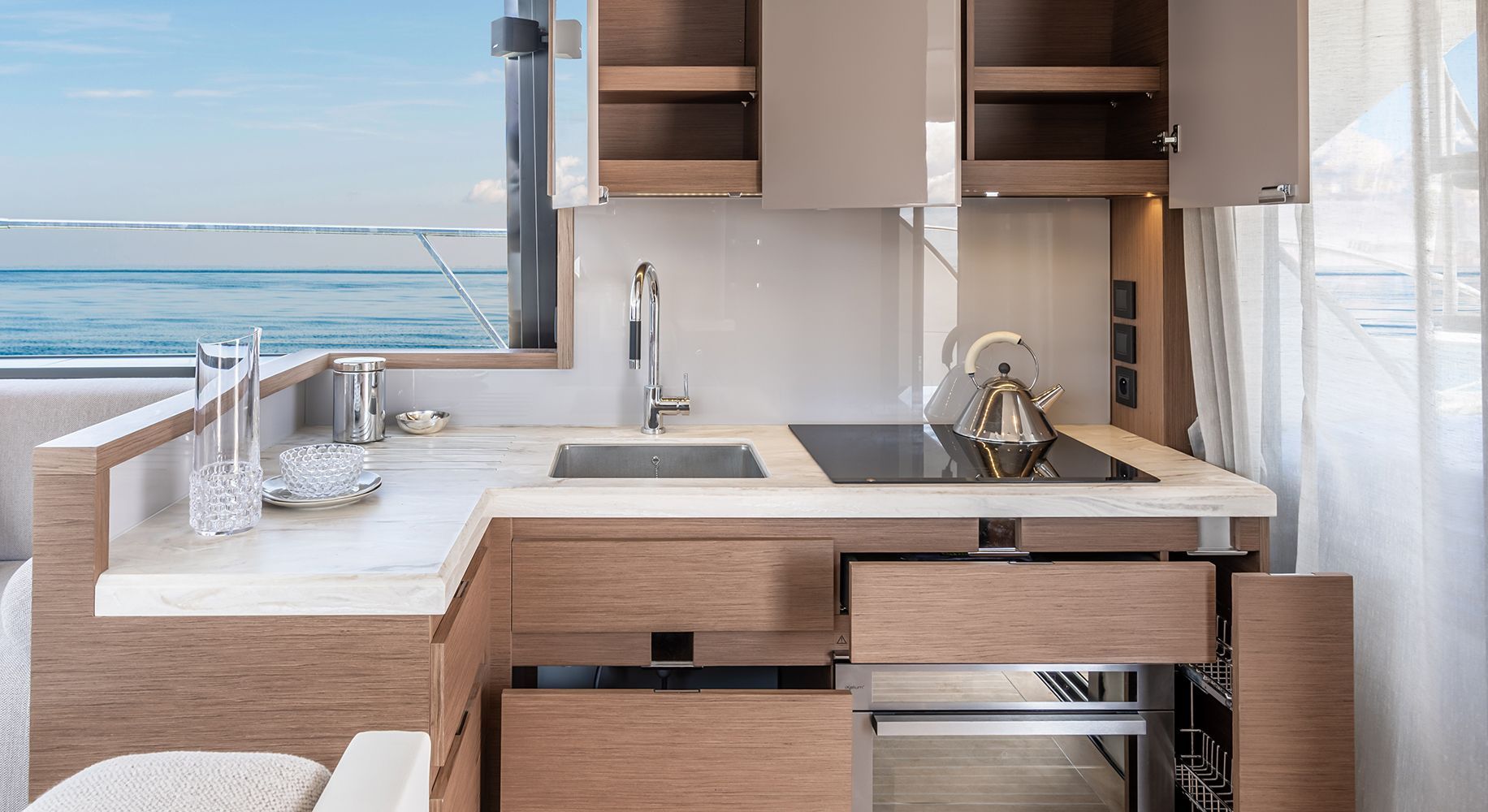 2021 Beneteau Monte Carlo 52