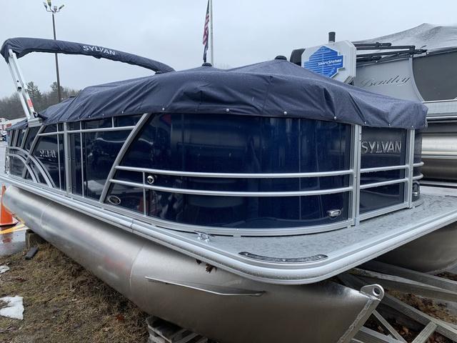 2022 Sylvan 8520 Cruise - In Stock