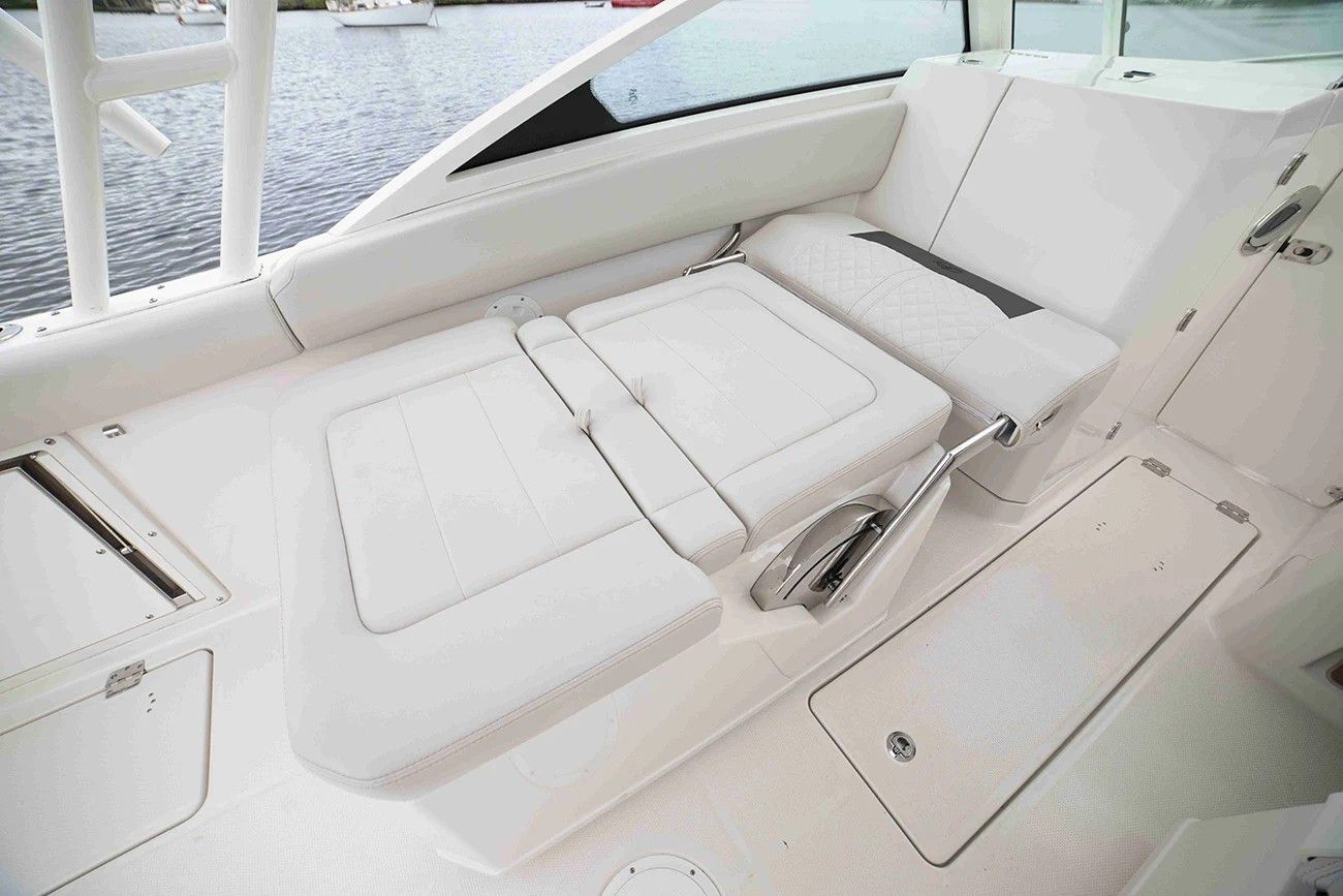 2023 Sailfish Boats 276 DC