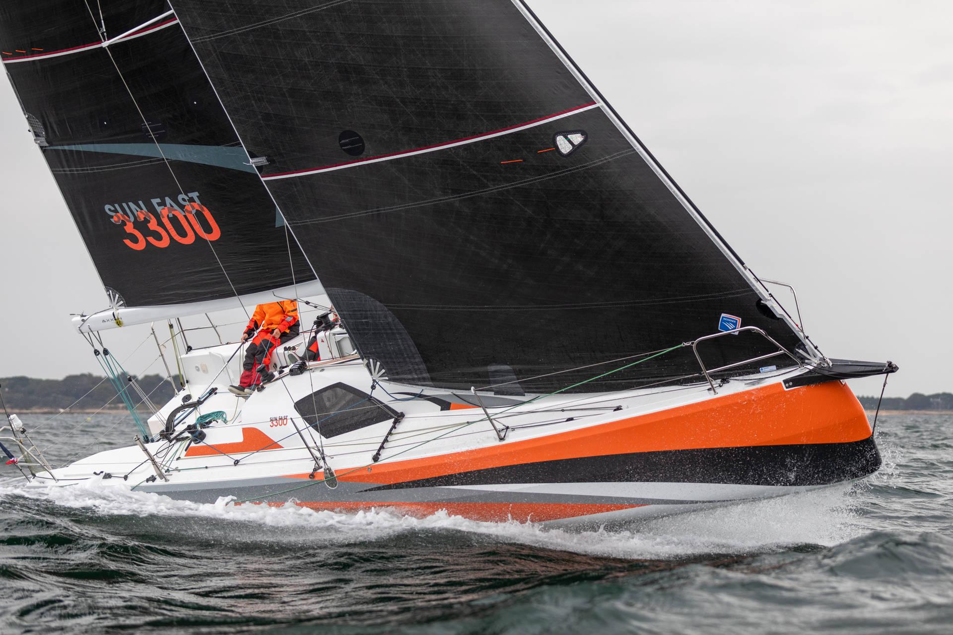 2022 Jeanneau Sun Fast 3300