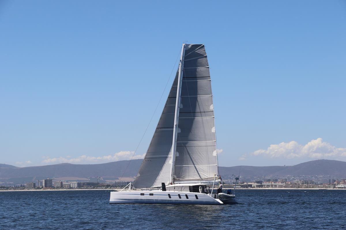 2017 Two Oceans 60 Full Carbon High Performance Sailing Catamaran