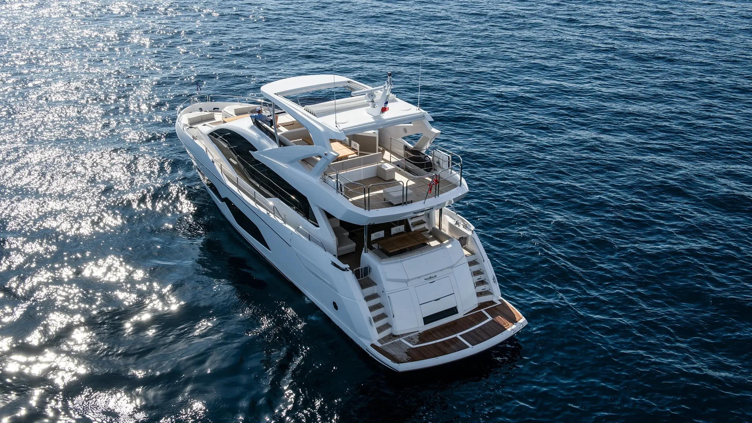 2020 Sunseeker 76 Yacht