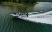 Crestliner 1850 Sportfish cruising with family