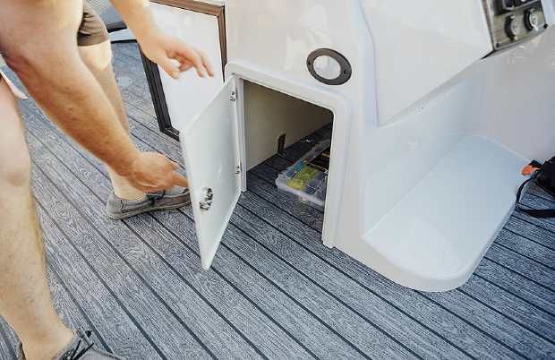 2021 Lowe Boats SF 232 Walk Thru