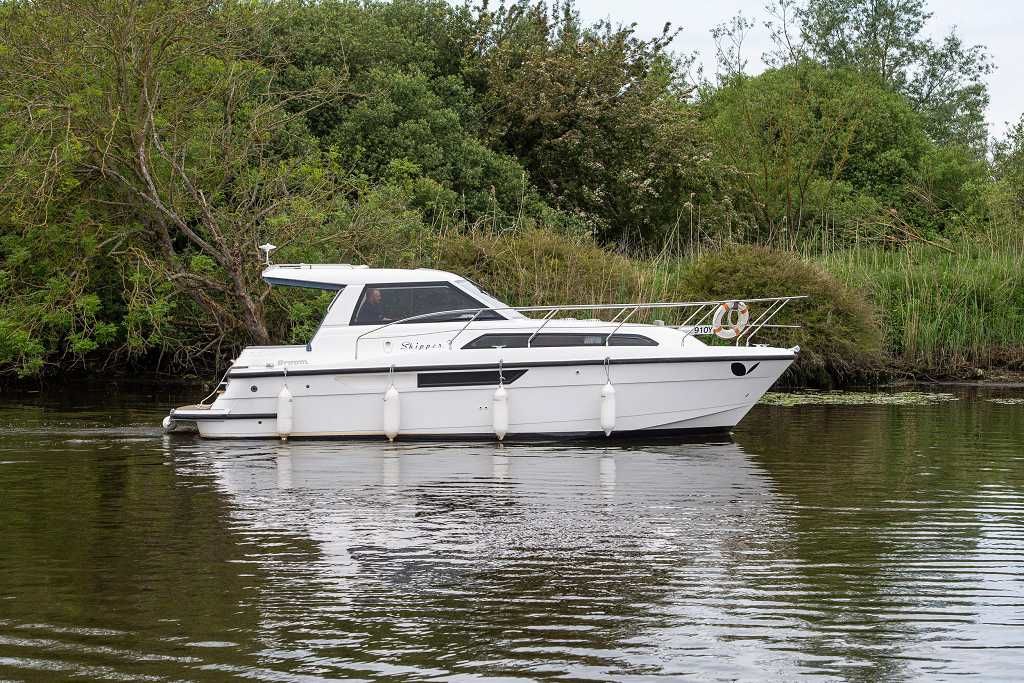 2020 Broom Boats 30 Skipper