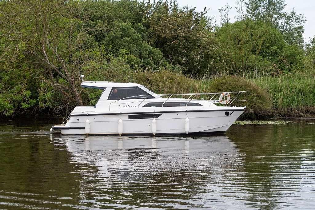 2020 Broom Boats 30 Skipper