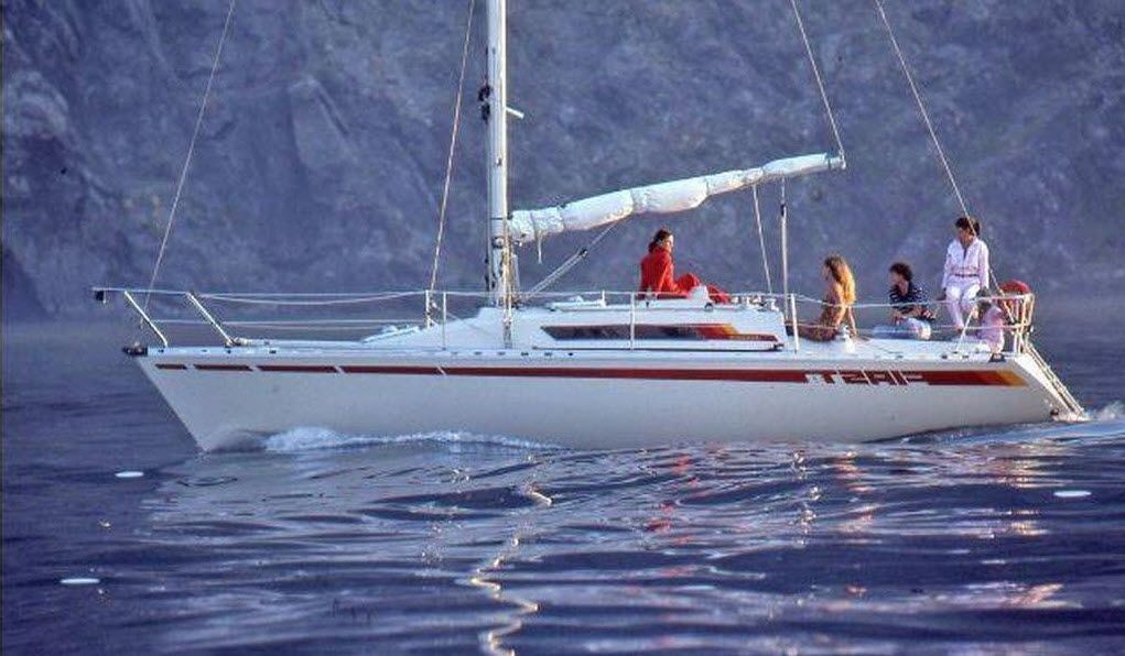 1980 Beneteau R/C 32