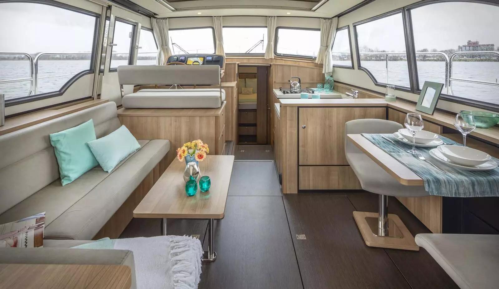 2021 Linssen Yachts 40 SL Sedan