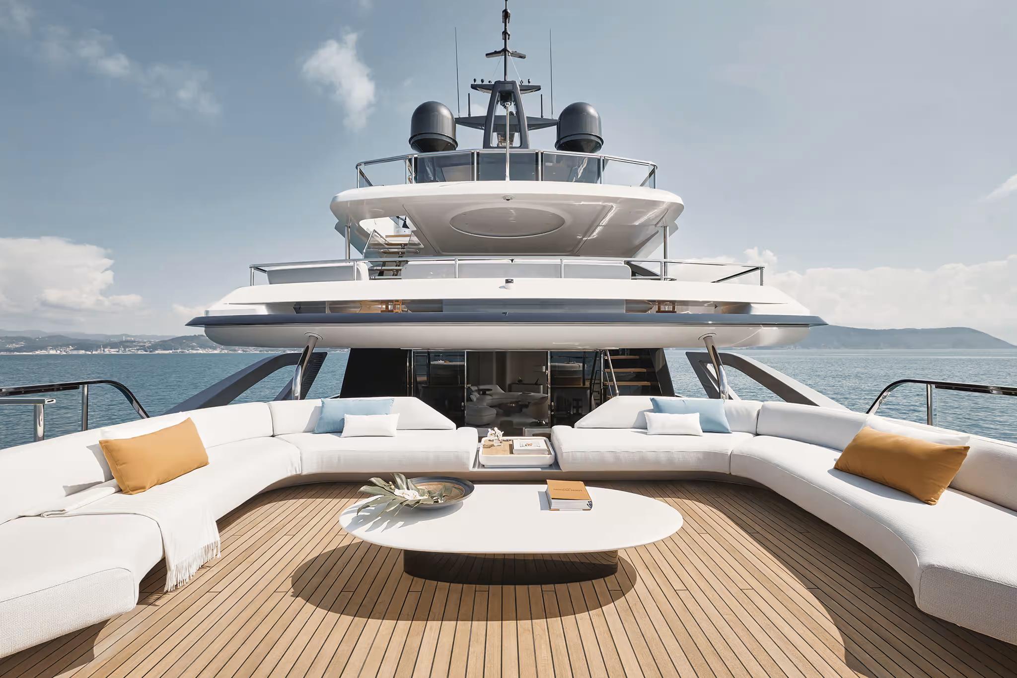 2022 Azimut Yachts Grande Trideck