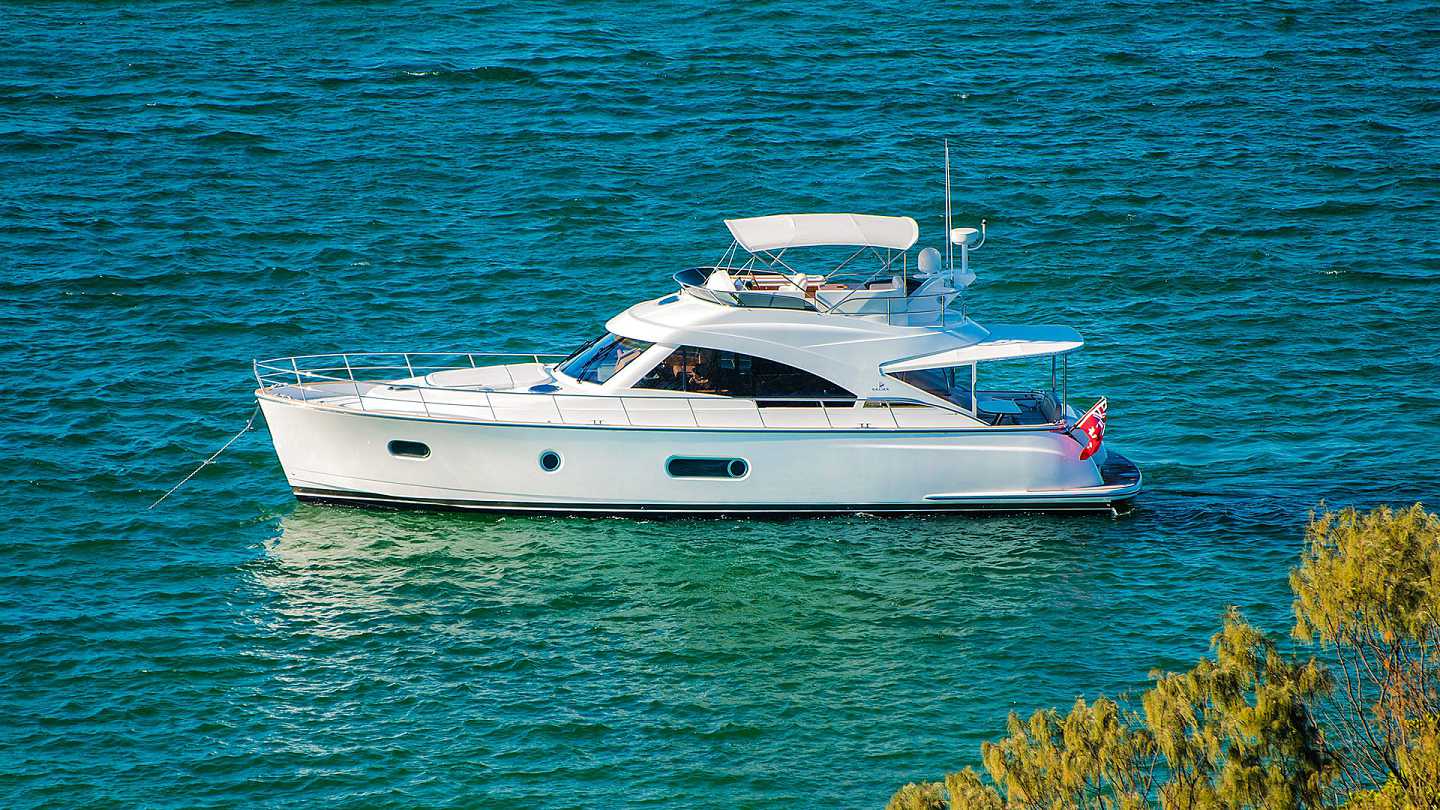 2021 Riviera Belize 54 Daybridge