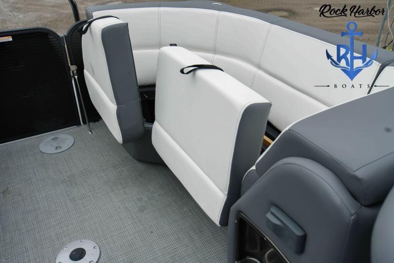 2021 Manitou Pontroon Boats 23 Aurora LE RF VP
