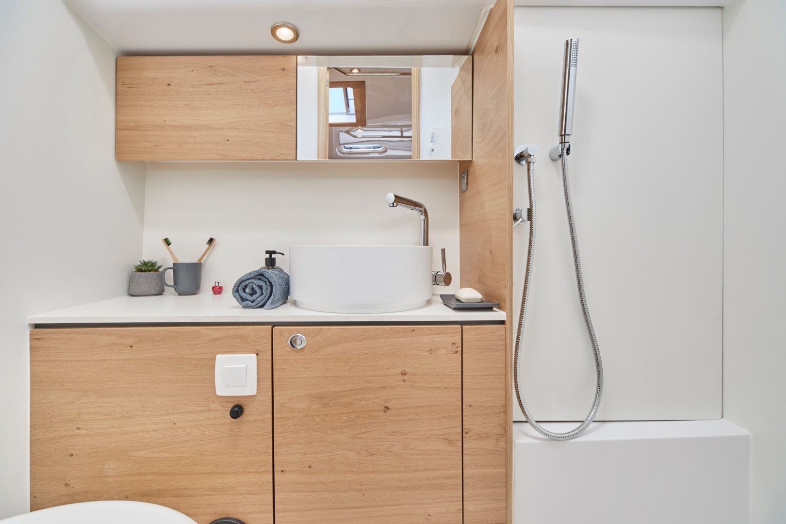 2023 Elan Yachts Impression 43