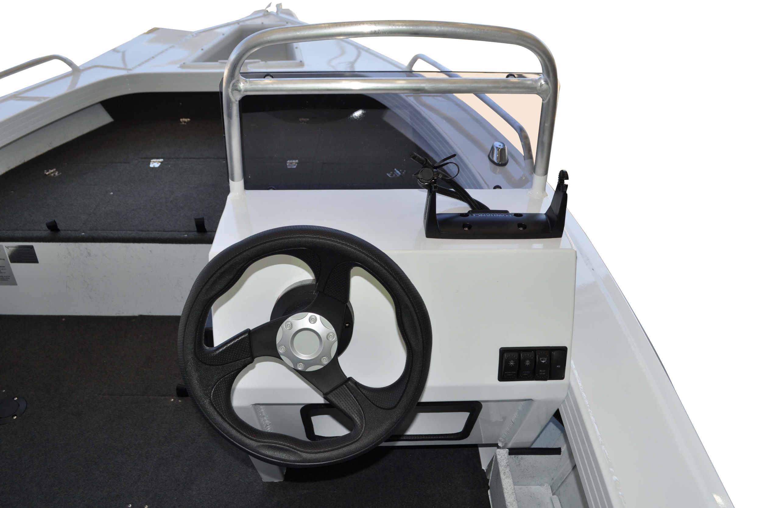 2023 Quintrex  420 Renegade Side Console