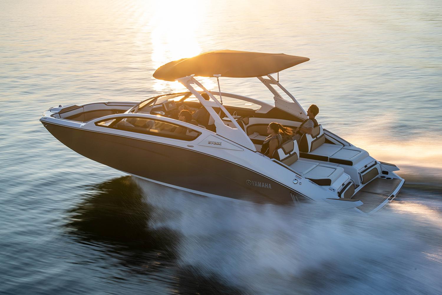 2023 Yamaha Boats 275SE