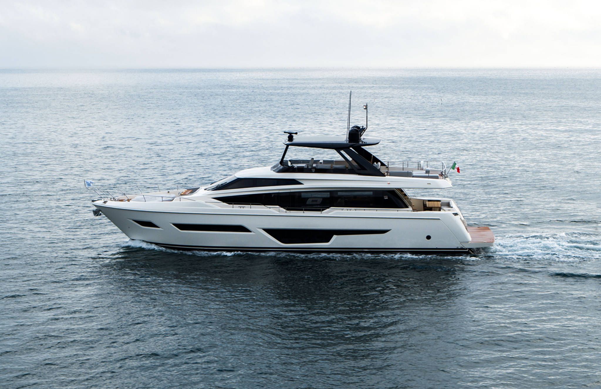 2023 Ferretti Yachts 780