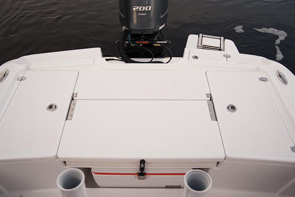 2021 Crevalle Boats 24 HCO Hybrid