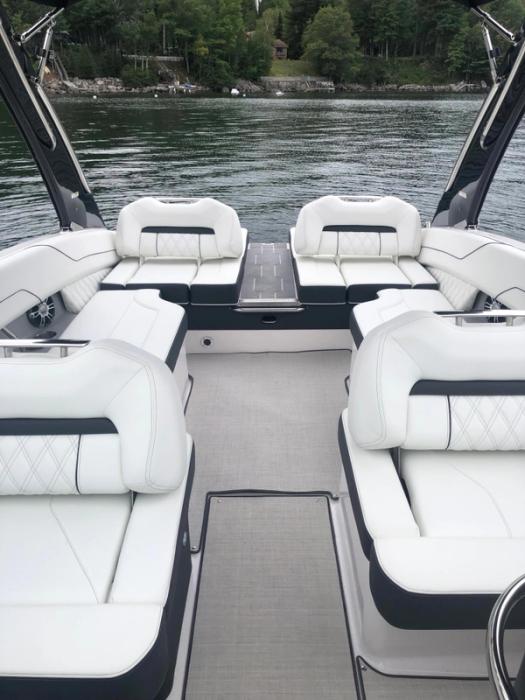 2021 Regal Boats LS6