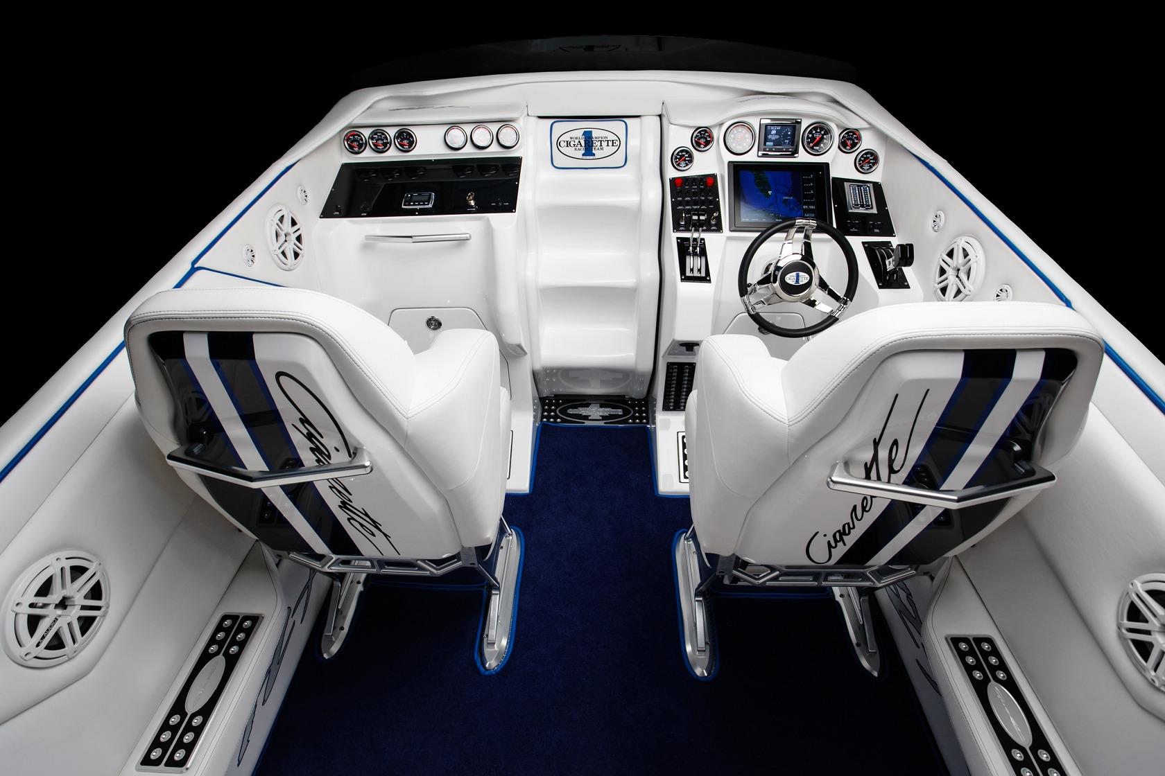 2022 Cigarette Racing 42 X