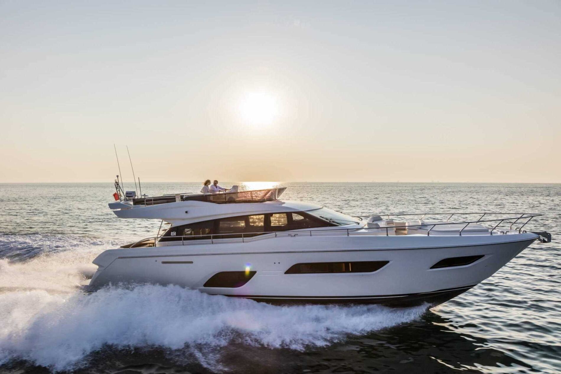 2022 Ferretti Yachts 550