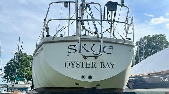 1984 Catalina Yachts 30 Tall Rig