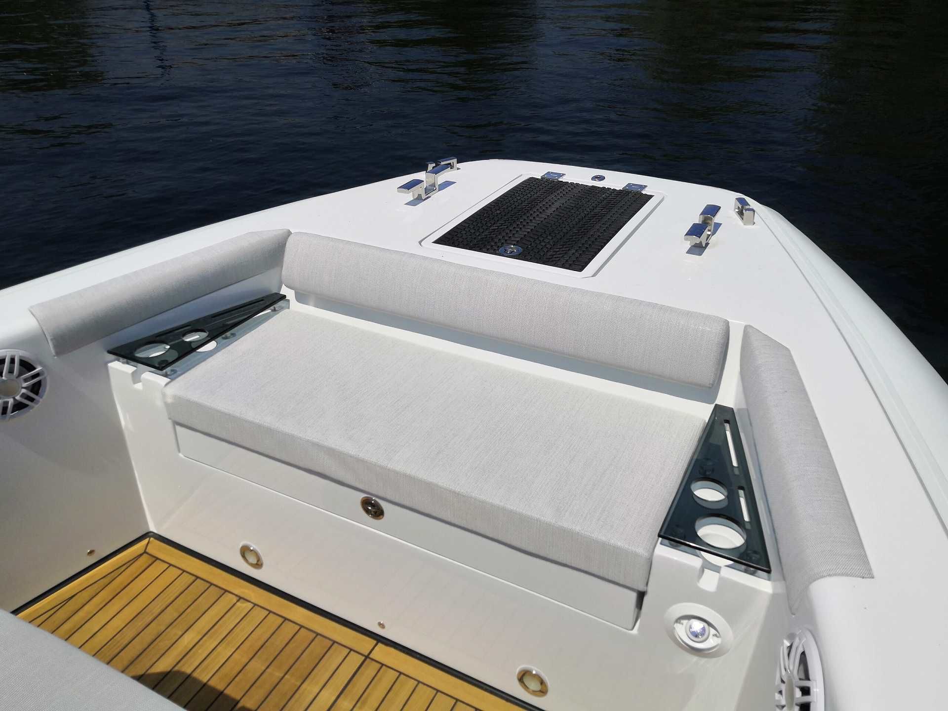 2020 TecnoRib Pirelli 42