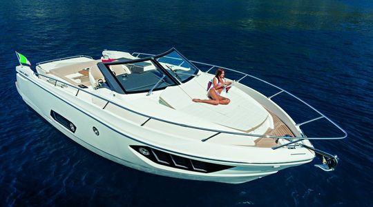 2015 Absolute Yachts 40 STL