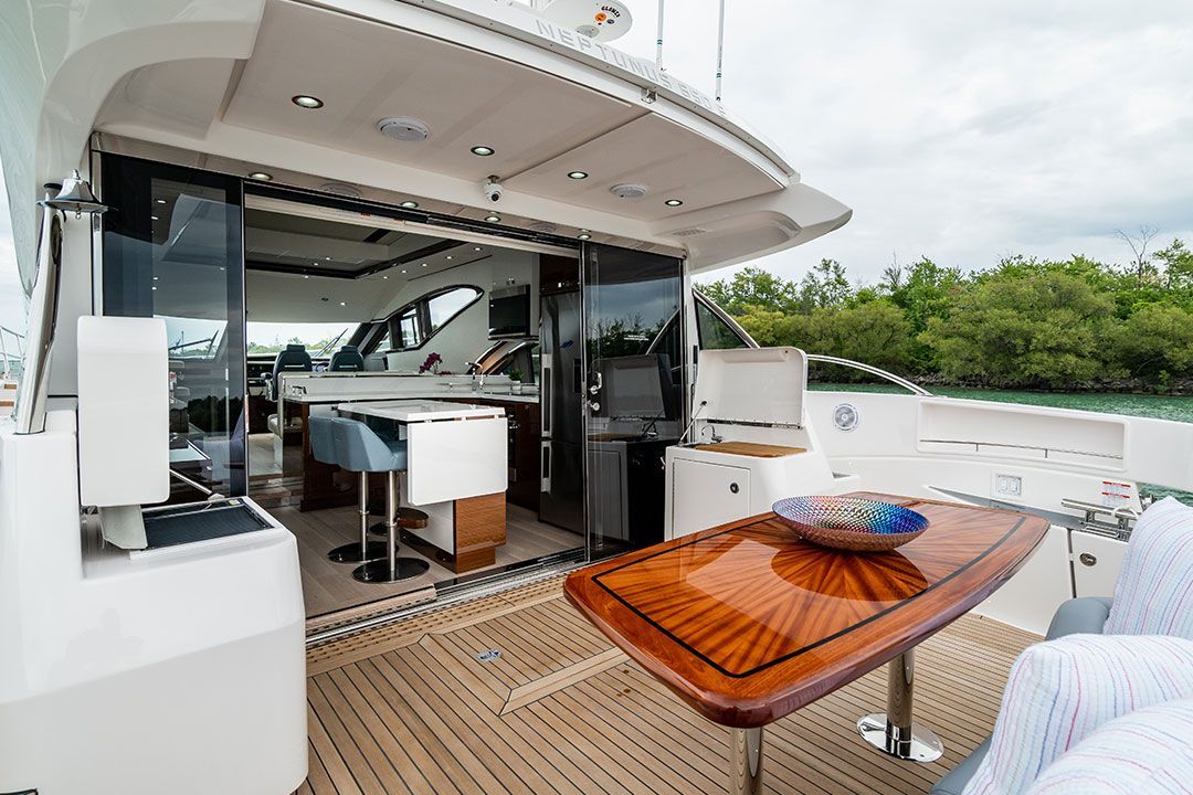 2022 Neptunus Yachts 650E