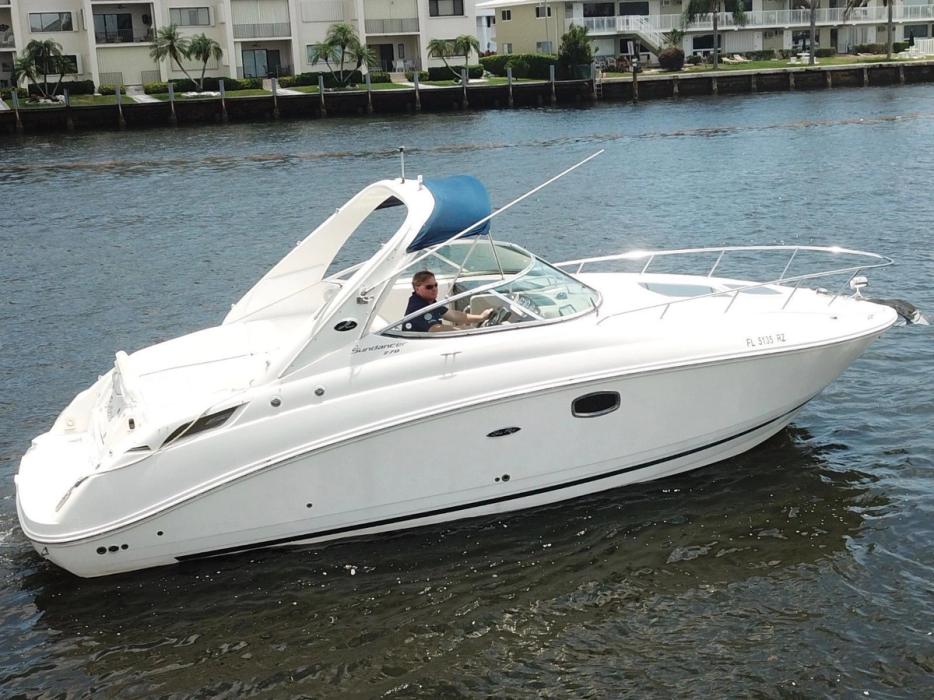 2009 Sea Ray Sundancer 270