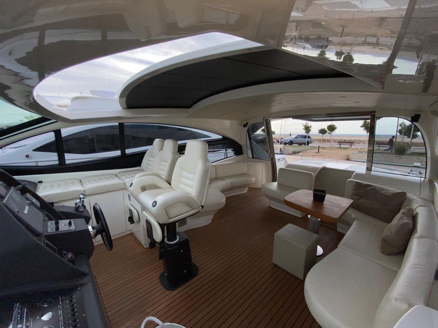 2007 Pershing Yachts 62