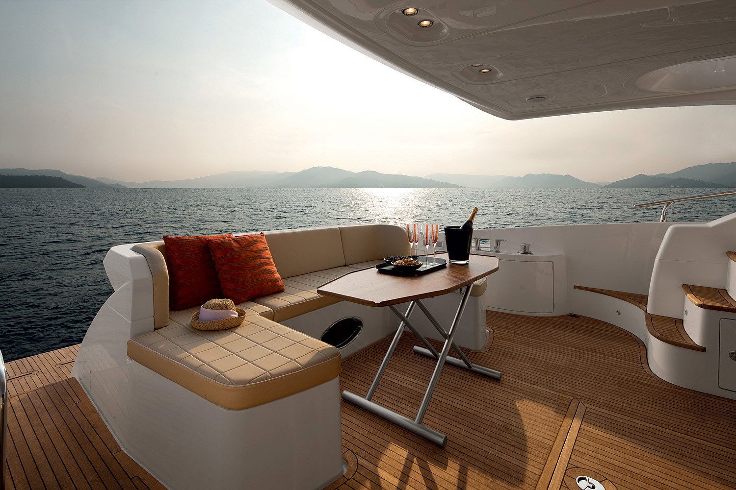 2011 Azimut Yachts 64 Fly