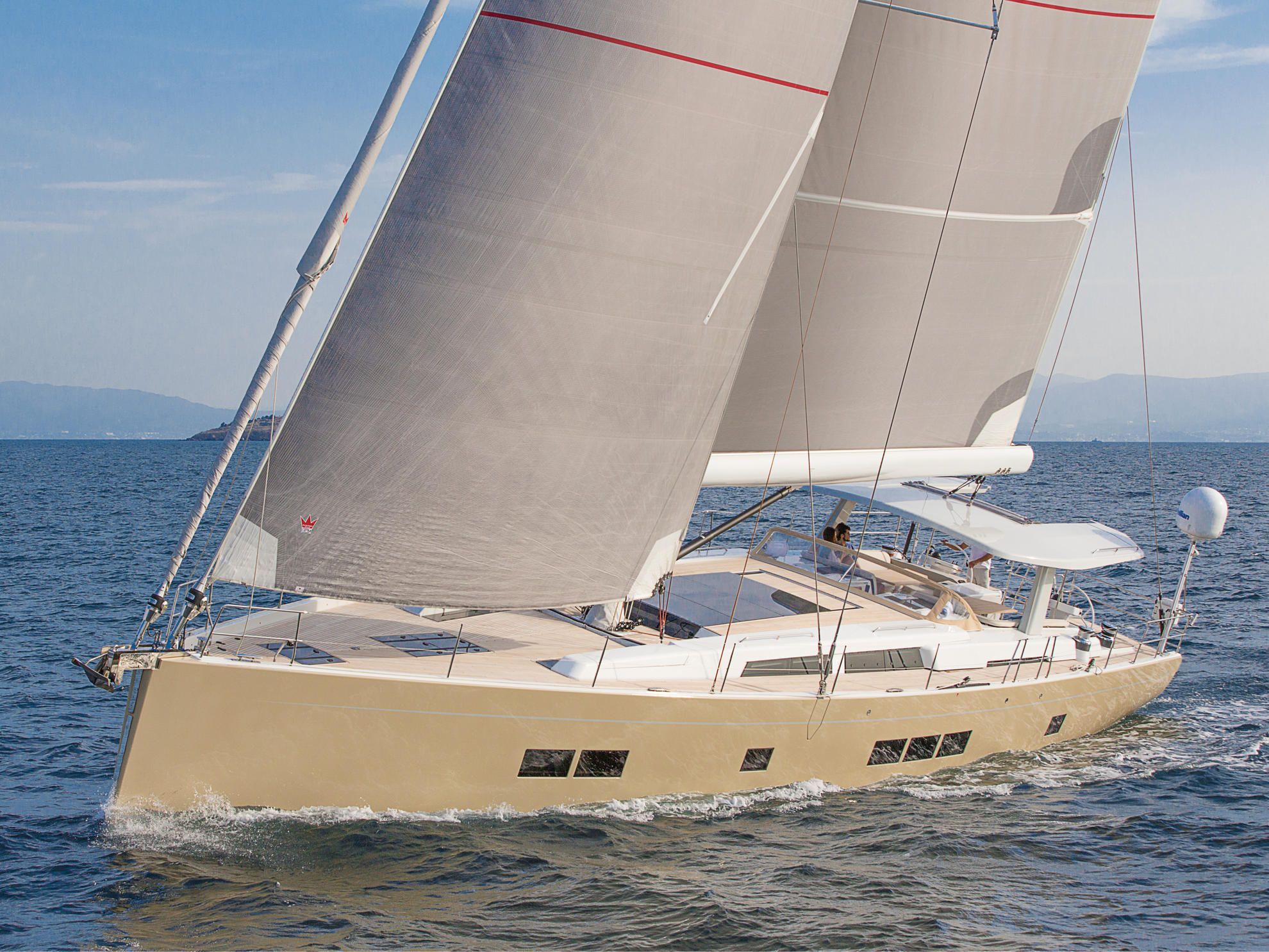 2015 Hanse Yachts 675