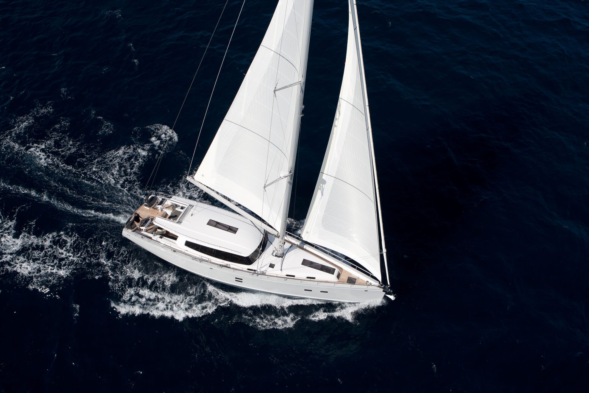 2016 Moody Yachts Decksaloon 62