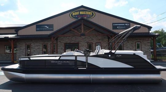 2022 Bennington 24 RTFB