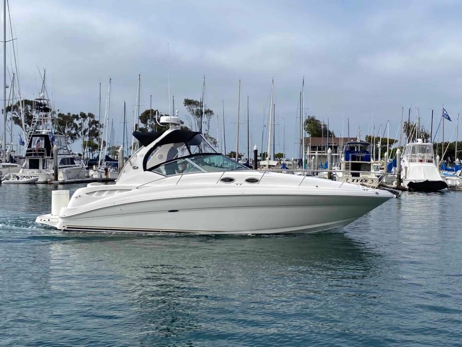 2005 Sea Ray Sundancer 300